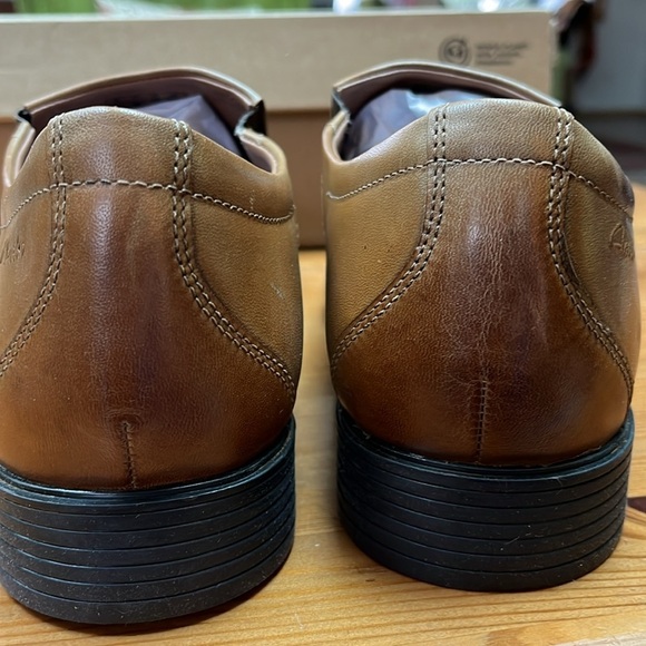 Clarks Men's Brown/Tan Shoes Oxford Loafers Winddon step 11.5 W new in box - Picture 4 of 14